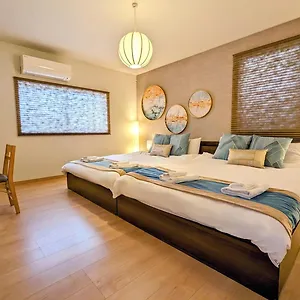  Holiday home Tsukiyume - House With Parking, 10mins To Usj, Tennoji, Namba Japan